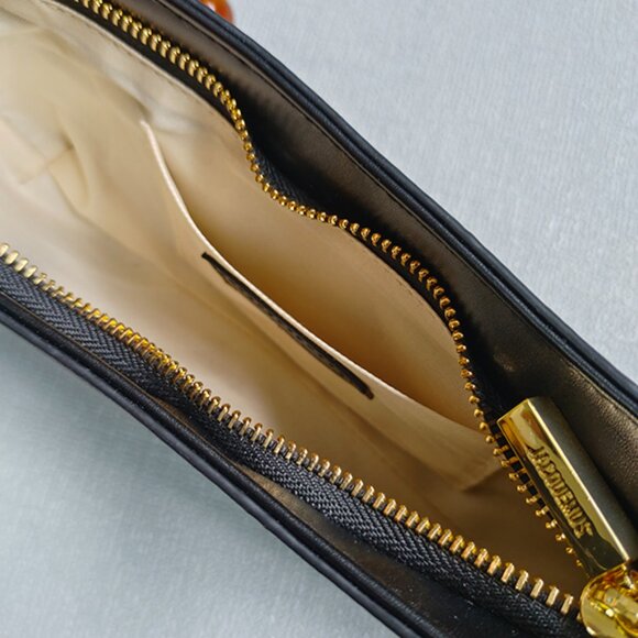 Jacquemus Women Shoulder Bag - Picture 6 of 6